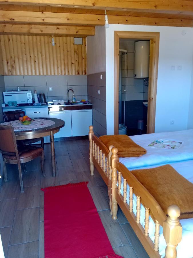 Studio Apartment Pitomine ชาเบลียค ภายนอก รูปภาพ